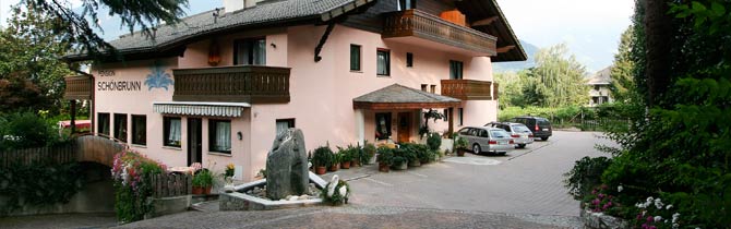 Hotel Sch&ouml;nbrunn, Meran, Merano, S&uuml;dtirol, Alto Adige, South Tyrol